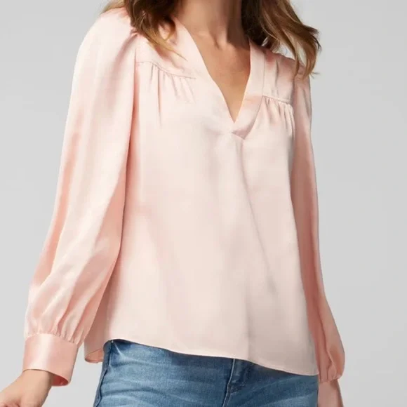 NWT White House Black Market Satin Elegant Black Blouse SZ L - Picture 13 of 16